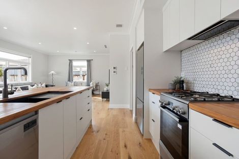 Photo of property in 71 Galloway Street, Hamilton East, Hamilton, 3216