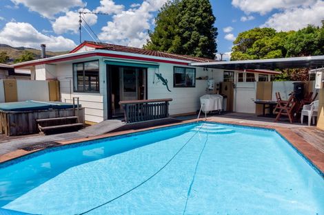 Photo of property in 46 Claremont Avenue, Paeroa, 3600