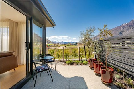 Photo of property in 4 Chapman Drive, Jacks Point, 9371