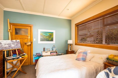 Photo of property in 42 Octavius Place, New Plymouth, 4312