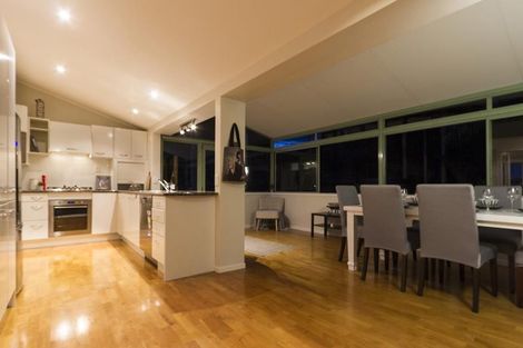Photo of property in 36 Sylvan Park Avenue, Milford, Auckland, 0620