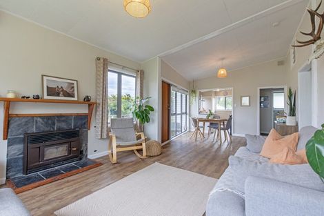 Photo of property in 20 Murchison Street, Tikokino, Waipawa, 4273