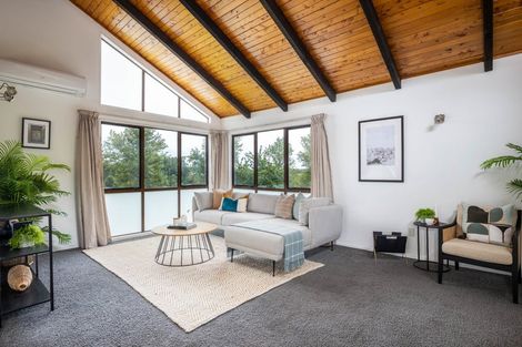 Photo of property in 121 Poplar Grove, Whalers Gate, New Plymouth, 4310