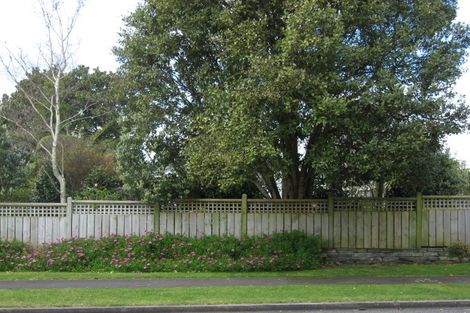 Photo of property in 10 Villa Place, Bell Block, New Plymouth, 4312