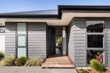 Photo of property in 8 Stevie Lane, Omokoroa, 3114