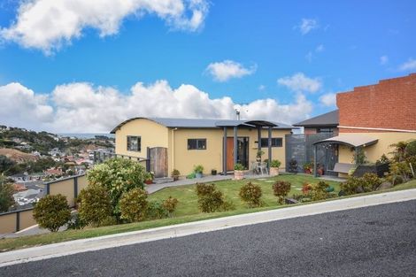 Photo of property in 96 Moana Crescent, Musselburgh, Dunedin, 9013