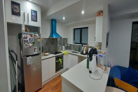 Photo of property in 20c Kohekohe Street, New Lynn, Auckland, 0600