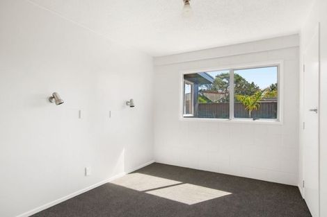 Photo of property in 98 Seaforth Road, Waihi Beach, 3611