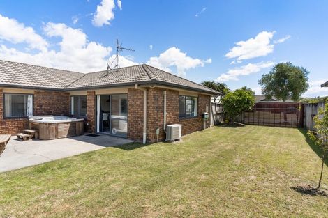 Photo of property in 11 Sarah Place, Papamoa Beach, Papamoa, 3118