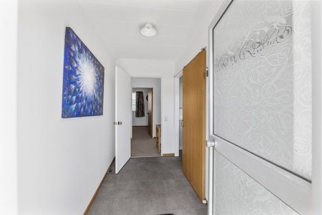 Photo of property in 17 Mace Street, Waitara, 4320