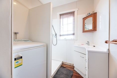 Photo of property in 119 Mcleod Road, Te Atatu South, Auckland, 0610