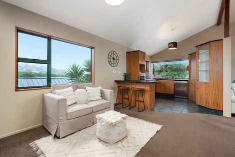 Photo of property in 17 Vanderbilt Place, Welcome Bay, Tauranga, 3112