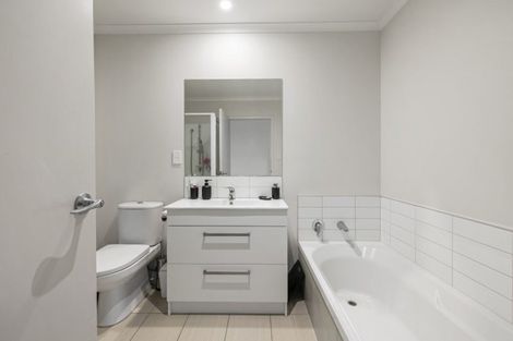 Photo of property in 5 Caldera Crescent, Pyes Pa, Tauranga, 3112