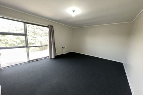 Photo of property in 97 Dowse Drive, Maungaraki, Lower Hutt, 5010