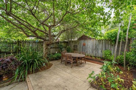 Photo of property in 275 Rutherford Street, Nelson South, Nelson, 7010