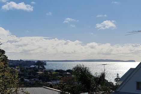 Photo of property in 203/585 Beach Road, Rothesay Bay, Auckland, 0630