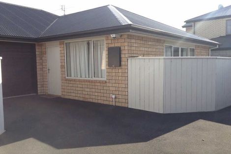 Photo of property in 52 Somerville Crescent, Aidanfield, Christchurch, 8025