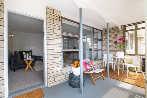 Photo of property in 4/31 Middle Road, Havelock North, 4130