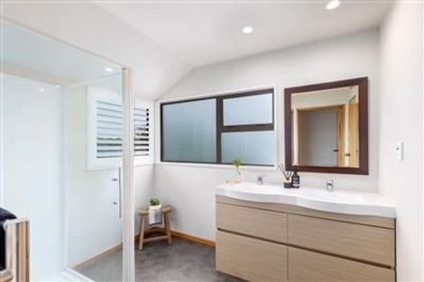 Photo of property in 22 Braithwaite Street, Ilam, Christchurch, 8041