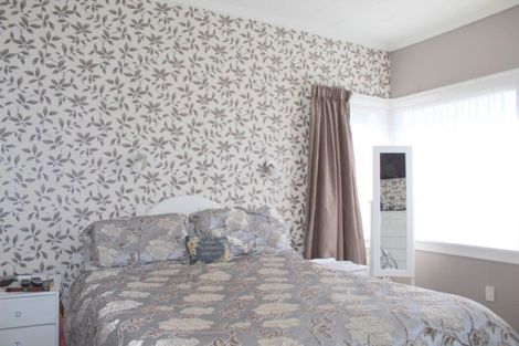 Photo of property in 2 Arthur Street, Holmes Hill, Oamaru, 9401