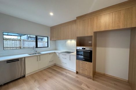 Photo of property in 7d Rimu Road, Mangere Bridge, Auckland, 2022