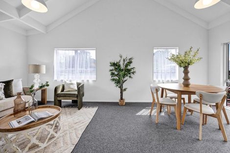 Photo of property in 2/19 Kenmore Street, Westown, New Plymouth, 4310