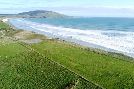 Photo of property in 13 Surrey Street, Orepuki, Riverton, 9881