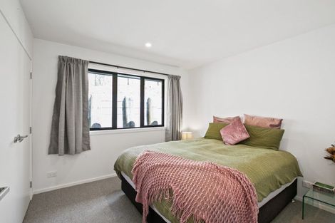 Photo of property in 100 Carthew Street, Okato, 4335