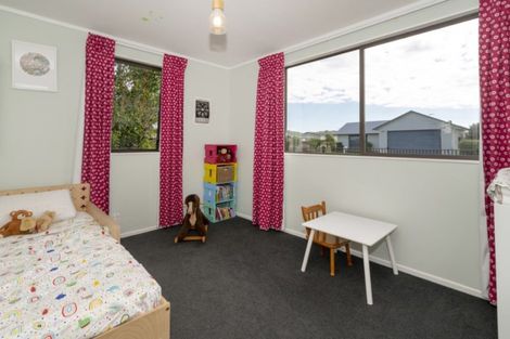 Photo of property in 15 Protea Crescent, Whitianga, 3510