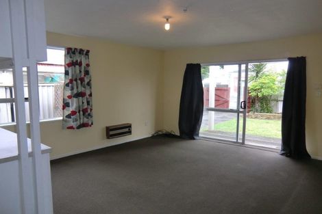 Photo of property in 2/6 Randolph Street, Woolston, Christchurch, 8062