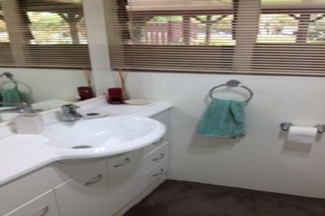 Photo of property in 79 Takahe Road, Titirangi, Auckland, 0604