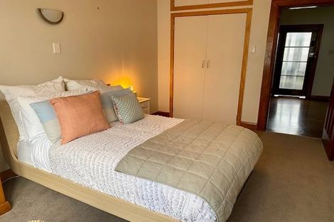 Photo of property in 224 The Parade, Island Bay, Wellington, 6023