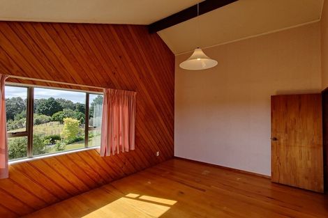 Photo of property in 841 Runciman Road, Runciman, Drury, 2578