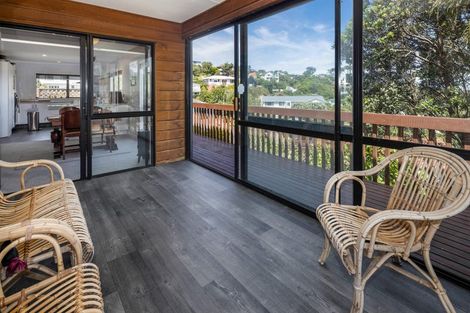 Photo of property in 5 Bay Lair Grove, Island Bay, Wellington, 6023