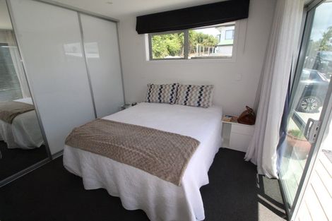 Photo of property in 35a Gledstane Road, Stanmore Bay, Whangaparaoa, 0932
