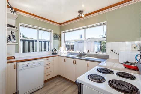 Photo of property in 4 Sheffield Street, Awapuni, Palmerston North, 4412