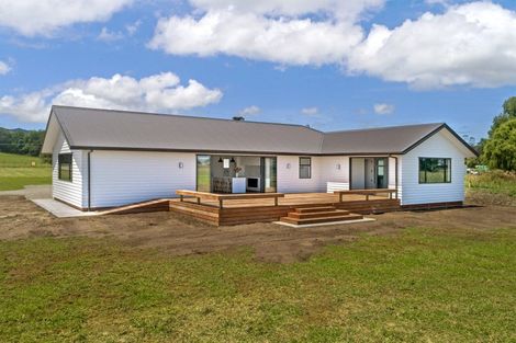 Photo of property in 584a Back Ormond Road, Makauri, 4071