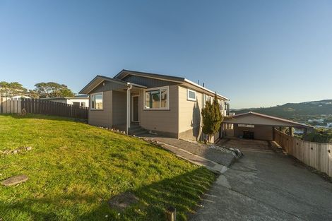 Photo of property in 46 Cypress Drive, Maungaraki, Lower Hutt, 5010