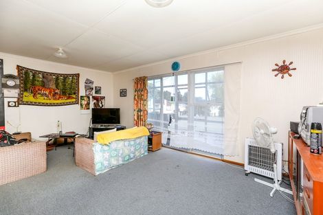 Photo of property in 6b Davies Lane, New Plymouth, 4310