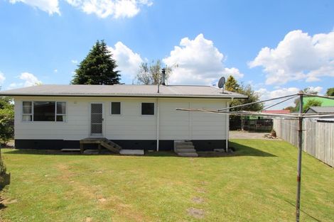 Photo of property in 7 Wairoa Place, Tokoroa, 3420