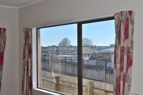 Photo of property in 8a Lincoln Terrace, Gate Pa, Tauranga, 3112