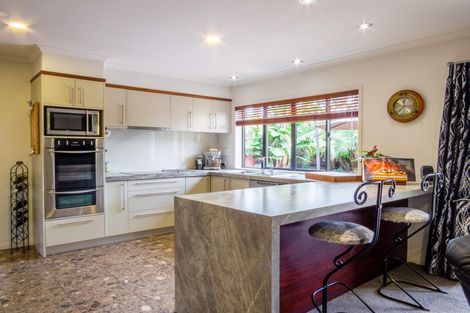 Photo of property in 2 Ohuirehe Road, Coastlands, Whakatane, 3120