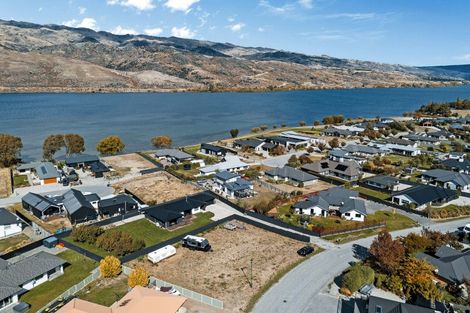 Photo of property in 30 Ethereal Crescent, Mount Pisa, Cromwell, 9383