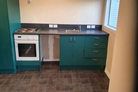 Photo of property in 21 Olivia Crescent, Tawa, Wellington, 5028