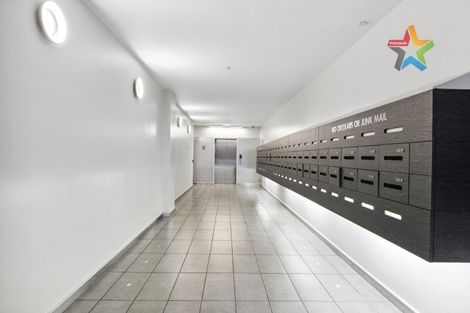 Photo of property in City Lodge Apartments, 401/115 Vivian Street, Te Aro, Wellington, 6011