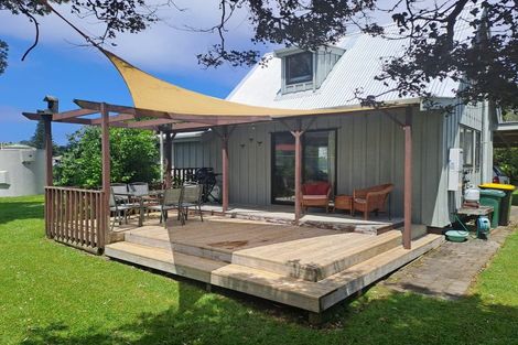 Photo of property in 2 Wigmore Crescent, Hahei, Whitianga, 3591