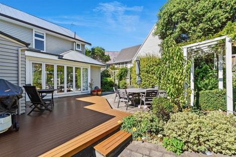 Photo of property in 56 Dyers Pass Road, Cashmere, Christchurch, 8022