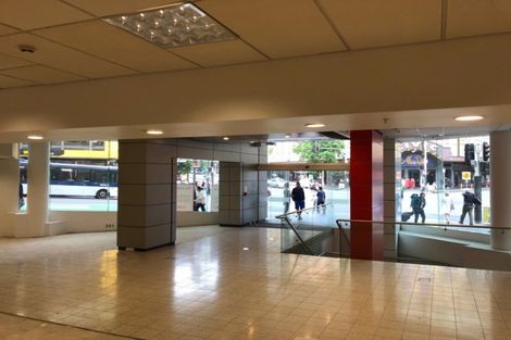 Photo of property in 290 Queen Street, Pukekohe, 2120