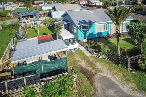 Photo of property in 2 Curtis Street, Hector, 7822