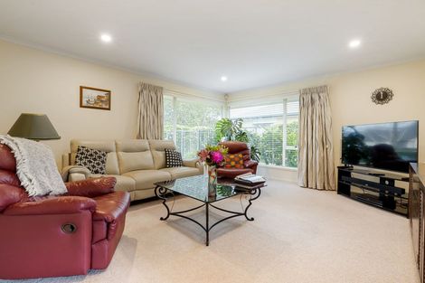 Photo of property in 29 Saint James Drive, Huntington, Hamilton, 3210